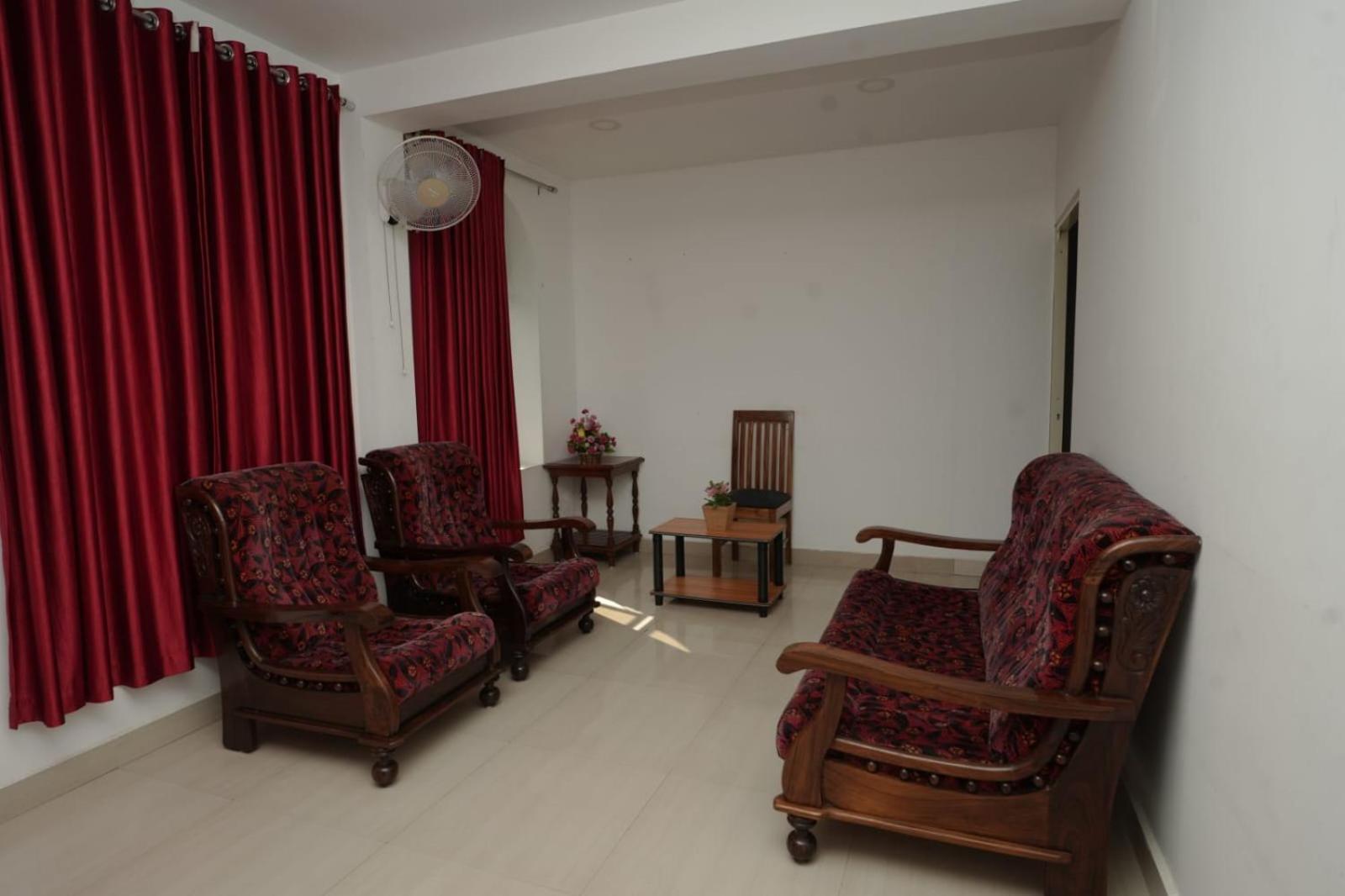 Rain Valley Resort Pīrmed Zewnętrze zdjęcie