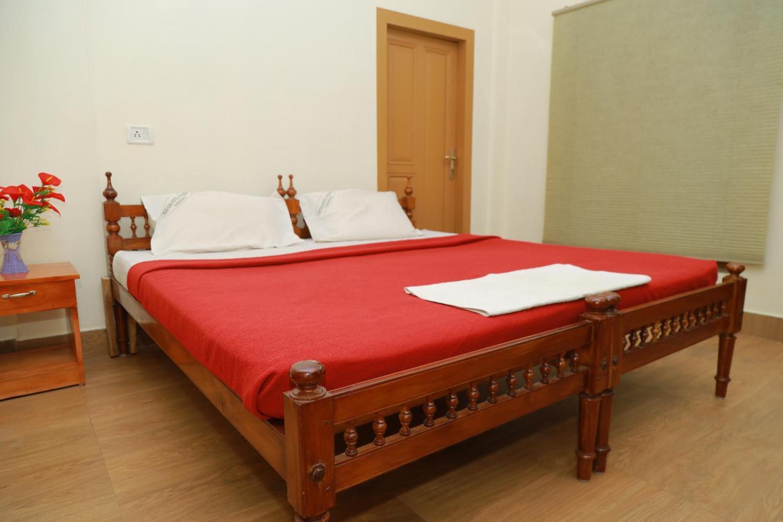 Rain Valley Resort Pīrmed Zewnętrze zdjęcie